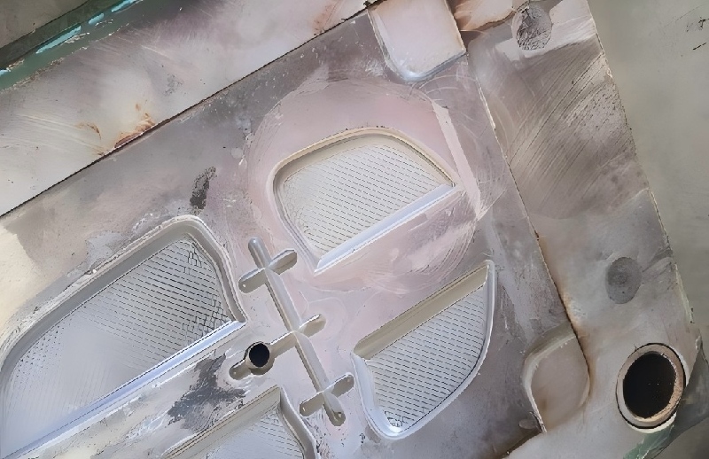 汽車內飾模具